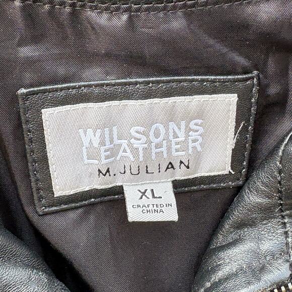 Wilsons Leather M. Julian Men’s Leather Jacket Size XL Black Zipper Front - READ - Picture 3 of 8